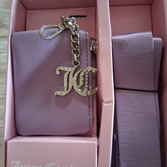 Juicy Couture Lavender Satchel with Pearl Chain - Picture 3 of 4